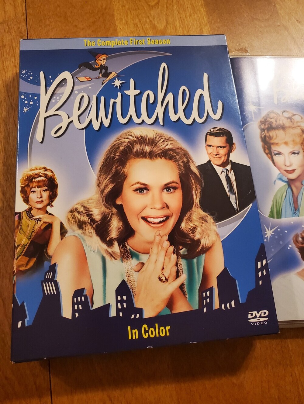 Bewitched - The Complete First Season (DVD, 2005, 4-Disc Set, Colorized)